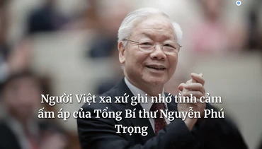 Ban lãnh đạo Hội người Việt Nam tại Vương quốc Anh (VAUK) viếng Tổng Bí thư Nguyễn Phú Trọng. (Ảnh: Phong Hà/TTXVN)