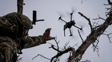 [Video] UAV mới của Ukraine đe dọa nhà máy lọc dầu lớn nhất Nga