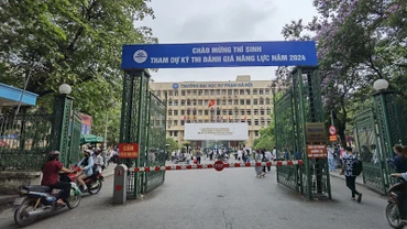 So với năm 2023, số lượng thí sinh tham gia kỳ thi đánh giá năng lực năm nay tăng gần 2,5 lần.