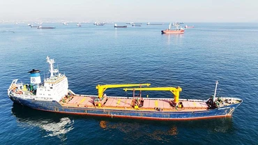 Hành lang vận chuyển ngũ cốc qua Biển Đen có vai trò quan trọng bảo đảm an ninh lương thực. Ảnh: REUTERS
