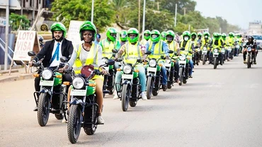 Xe máy điện tại Bénin. Ảnh: LE FIGARO