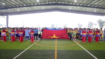 Nghi thức khai mạc Giải vô địch bóng đá công nhân toàn quốc 2023. 