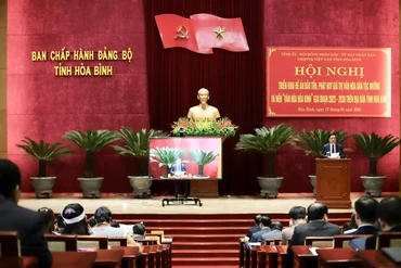 Hội nghị triển khai Đề án bảo tồn và phát huy giá trị văn hóa dân tộc Mường và nền “Văn hóa Hòa Bình”.