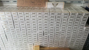 Số lượng lớn thuốc lá điếu ngoại nhập lậu được phát hiện.