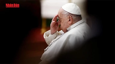 [Video] Đức Giáo hoàng Francis đang nguy kịch