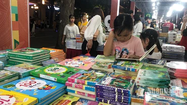 Mảng sách thiếu nhi hiện nay rất phong phú nhưng chưa có nhiều sáng tác văn học dành cho thiếu nhi.