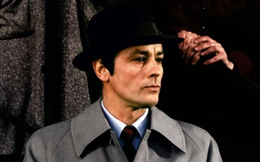Nam diễn viên gạo cội Alain Delon trong phim "Mr Klein". (Ảnh: KT)