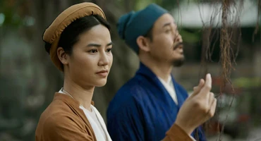 Phim "Hồng Hà nữ sĩ" sẽ được phát hành thí điểm ngoài rạp. (Ảnh: Đoàn làm phim)