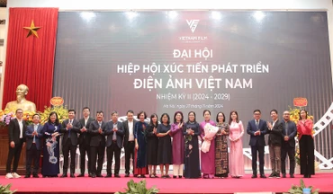 Ban Chấp hành nhiệm kỳ mới ra mắt tại Đại hội. (Ảnh: ANH VŨ)