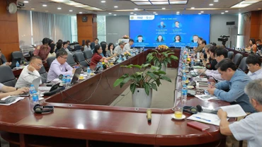 Đông đảo các chuyên gia, nhà khoa học tham dự hội thảo. (Ảnh: Ban tổ chức)