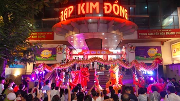 Rực rỡ chương trình nghệ thuật “Đêm hội Trăng rằm yêu thương”