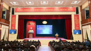 Toàn cảnh Lễ phát động phong trào “Bình dân học vụ số” và Hội nghị về chuyển đổi số tại Học viện Chính trị quốc gia Hồ Chí Minh. 