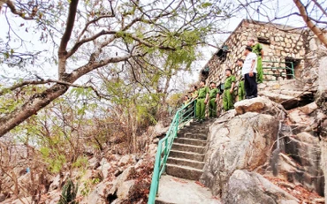 Kiểm tra phòng chống cháy rừng mùa khô.