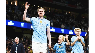Kevin de Bruyne chia tay sân Etihad sau lần 421 khoác áo Man City.