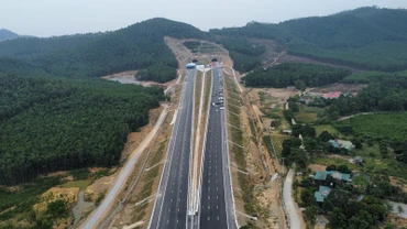 8 tuyến cao tốc được nâng tốc độ tối đa 90km/giờ 