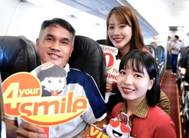 Hành khách và nhân viên hãng hàng không Vietjet.