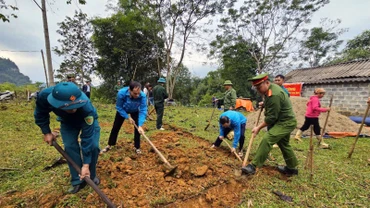 Huyện Vị Xuyên huy động cả hệ thống chính trị hỗ trợ hộ nghèo xóa nhà tạm.
