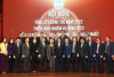 [Ảnh] Thủ tướng Phạm Minh Chính dự Hội nghị triển khai nhiệm vụ năm 2023 Bộ Thông tin và Truyền thông