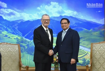 Thủ tướng Phạm Minh Chính và ông Michael Michalak, Phó Chủ tịch cấp cao kiêm Giám đốc điều hành khu vực của Hội đồng Kinh doanh Hoa Kỳ-ASEAN (USABC). (Ảnh: TRẦN HẢI)