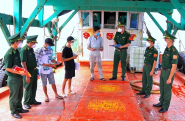 Biên phòng Cà Mau hội nghị rút kinh nghiệm đợt hoạt động cao điểm chống khai thác IUU.