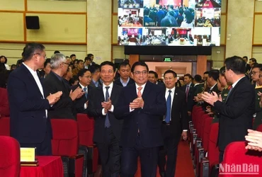 Thủ tướng Phạm Minh Chính đến dự.