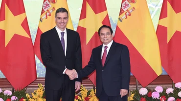 Thủ tướng Phạm Minh Chính và Thủ tướng Tây Ban Nha Pedro Sánchez.