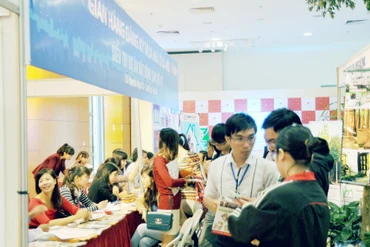 Số lượng nhà ở xã hội chưa đáp ứng được nhu cầu của người lao động. Ảnh: NAM HẢI