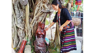 Tạo hình nàng Đakrông trong “Không gian văn hóa Hồ Phương” tại thị trấn Krông Klang, huyện Đakrông.