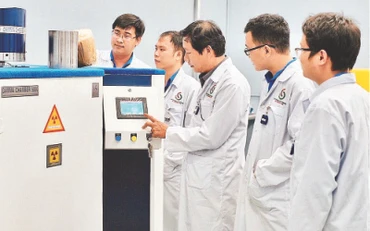 Các chuyên gia làm việc tại Trung tâm Công nghệ Sinh học Thành phố Hồ Chí Minh. (Ảnh Trung tâm Công nghệ Sinh học Thành phố Hồ Chí Minh)