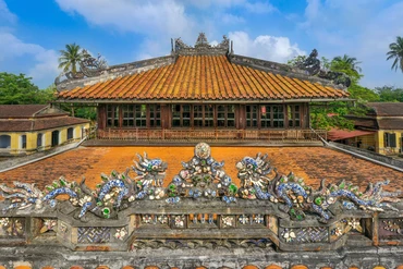 Bảo tàng lịch sử Thừa Thiên Huế.