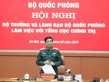 Đại tướng Phan Văn Giang phát biểu ý kiến tại hội nghị.