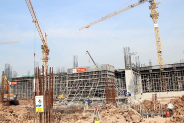 Còn nhiều lao động phi chính thức chưa được tham gia bảo hiểm TNLĐ-BNN. Ảnh: TTXVN