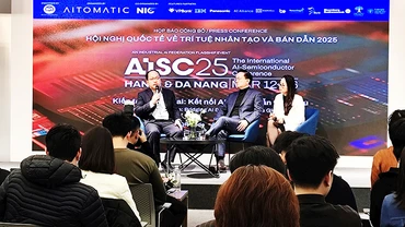 Các chuyên gia dự báo, trong tương lai, Việt Nam sẽ trở thành trung tâm sản xuất của nhiều doanh nghiệp bán dẫn toàn cầu.