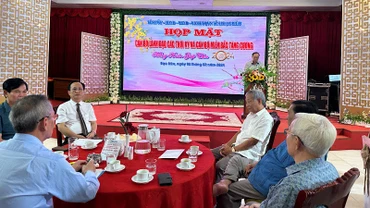 Quang cảnh buổi gặp mặt. Ảnh: TRỌNG DUY