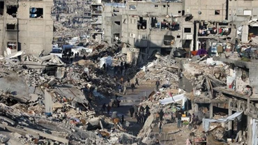 Những tòa nhà bị phá hủy do xung đột tại Dải Gaza. (Ảnh: THX/TTXVN)