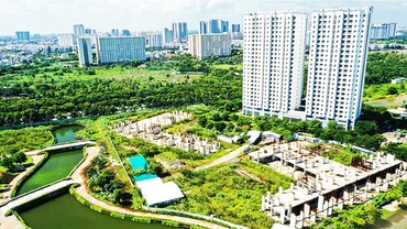 Nhiều giải pháp được đưa ra nhằm tháo gỡ khó khăn cho thị trường bất động sản.