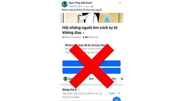 Quản trị viên thông báo nhóm cũ bị khóa và lập nhóm mới.