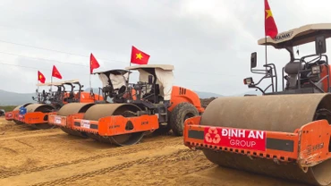 Tập đoàn Định An thi công dự án đường bộ cao tốc bắc-nam phía đông, đoạn Quốc lộ 45-Nghi Sơn.