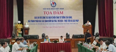 Toàn cảnh buổi Tọa đàm.