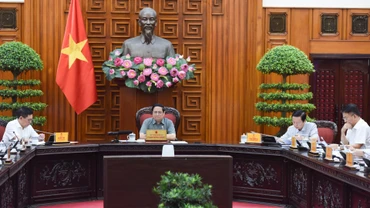 Thủ tướng Phạm Minh Chính phát biểu chỉ đạo tại cuộc họp Thường trực Chính phủ về bảo đảm cung ứng điện, năng lượng.