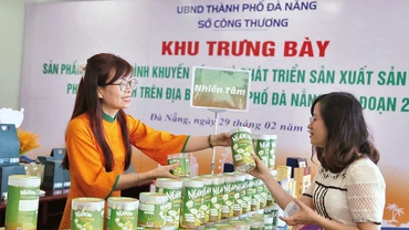 Nhiều chương trình giúp quảng bá, giới thiệu các sản phẩm công nghiệp nông thôn.