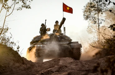 [Ảnh] Cận cảnh dàn xe tăng T-54/55 cải tiến của lực lượng Tăng-thiết giáp