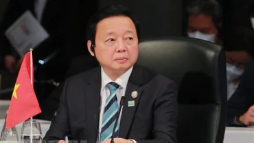 Phó Thủ tướng kiêm Bộ trưởng Tài nguyên và Môi trường Trần Hồng Hà tại phiên khai mạc hội nghị. (Ảnh: TTXVN)