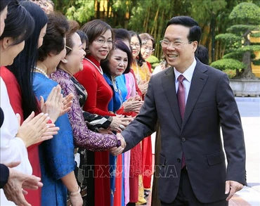 Chủ tịch nước Võ Văn Thưởng và các đại biểu. (Ảnh: TTXVN)