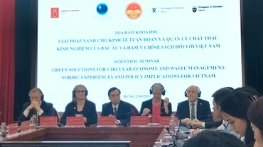 Toàn cảnh tọa đàm.