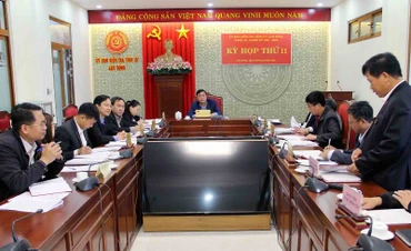 Quang cảnh kỳ họp. 