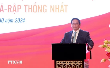 [Ảnh] Thủ tướng Phạm Minh Chính gặp đại diện cộng đồng người Việt Nam tại UAE