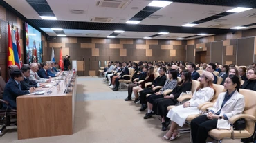 Hội thảo thu hút đông đảo đại biểu tham dự. (Ảnh: THANH THỂ)