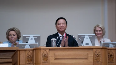 Phó Chủ tịch Quốc hội Nguyễn Khắc Định phát biểu tại Phiên toàn thể. (Ảnh: THANH THỂ)