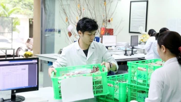 Kho máu của Viện Huyết học-Truyền máu Trung ương dự trữ gần 12.000 đơn vị máu.